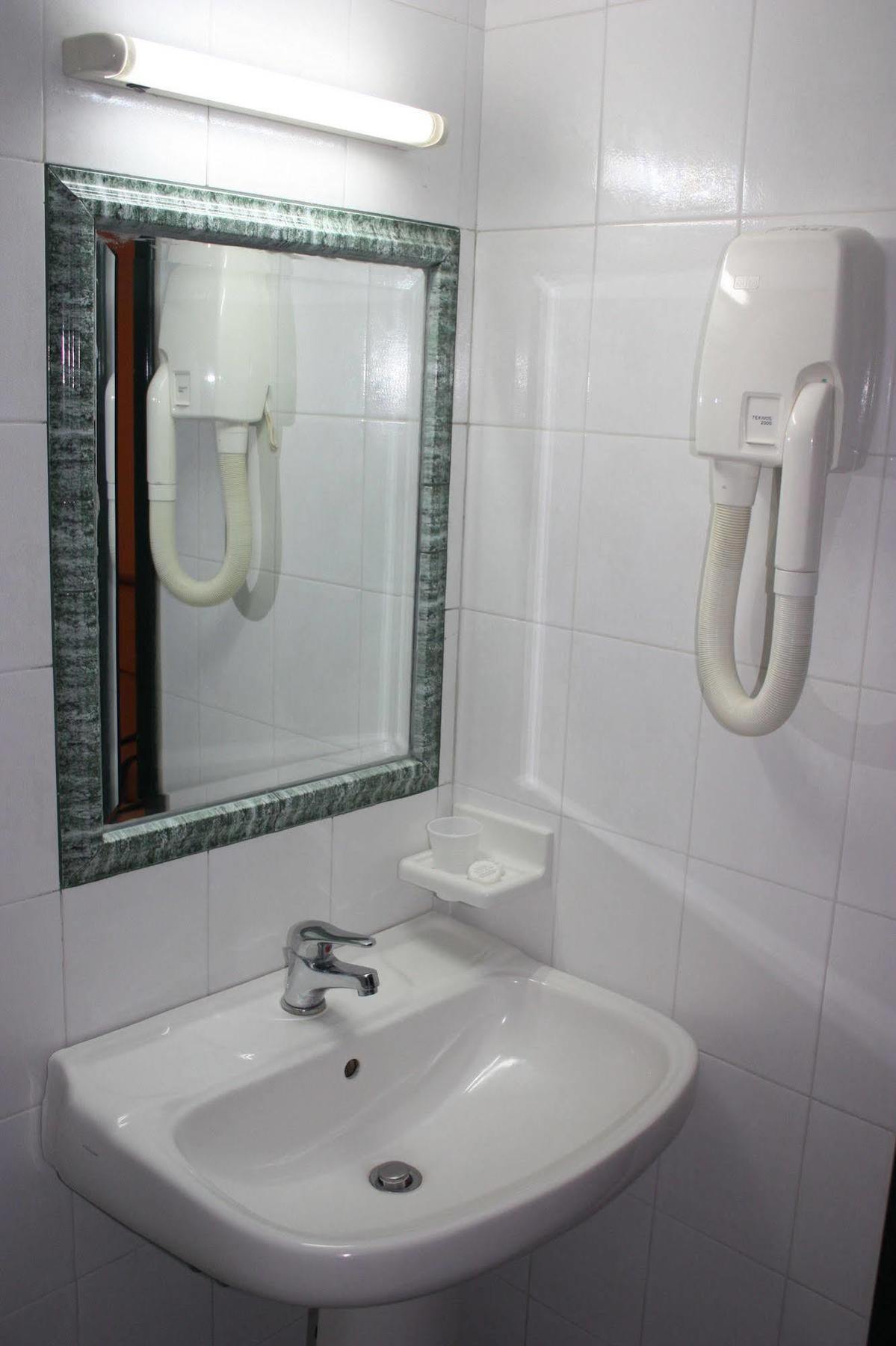 Hotel Cariatis Nea Kallikrateia Exteriér fotografie